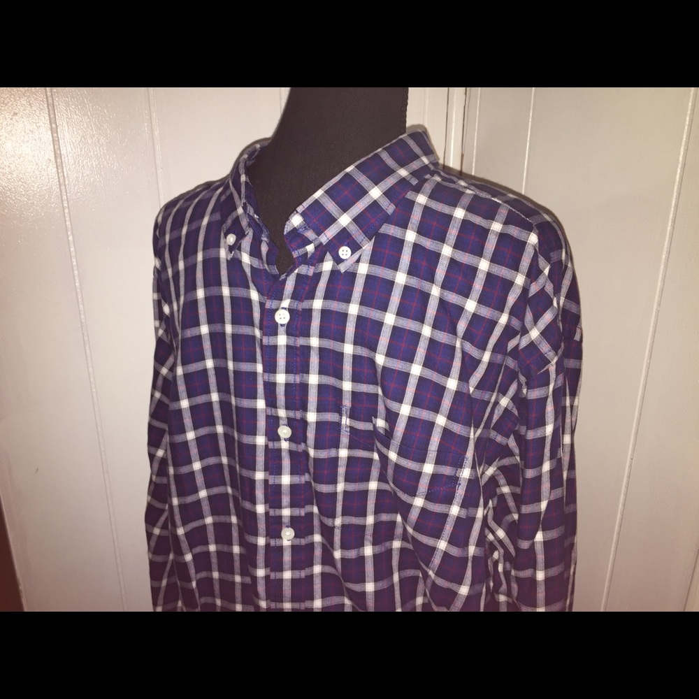 Old Navy Men’s Slim Fit Dress Shirt